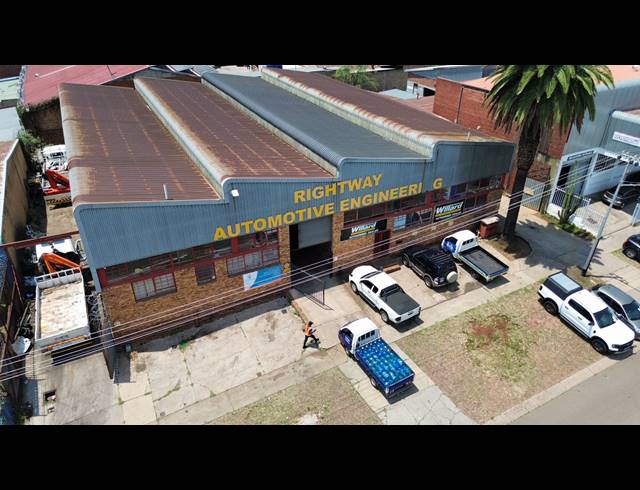 800M² WAREHOUSE TO LET IN PRETORIA WEST